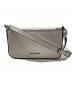 MICHAEL KORS（マイケルコース）の古着「ブライアント スモール スネークエンボスレザー コンバーチブル ポシェット 32T5SYTU1L」｜ホワイト