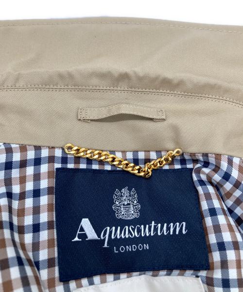 Aquascutum（アクアスキュータム）Aquascutum (アクアスキュータム) journal standard L'essage (ジャーナルスタンダード レサージュ) 別注ステンカラーコート　21020370800010 ベージュ サイズ:Fの古着・服飾アイテム