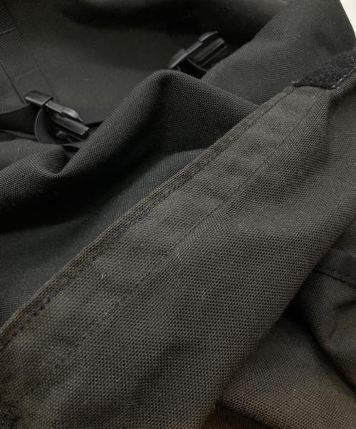 MIS（エムアイエス）MIS (エムアイエス) ロールトップ バックパック ブラック ブラックの古着・服飾アイテム