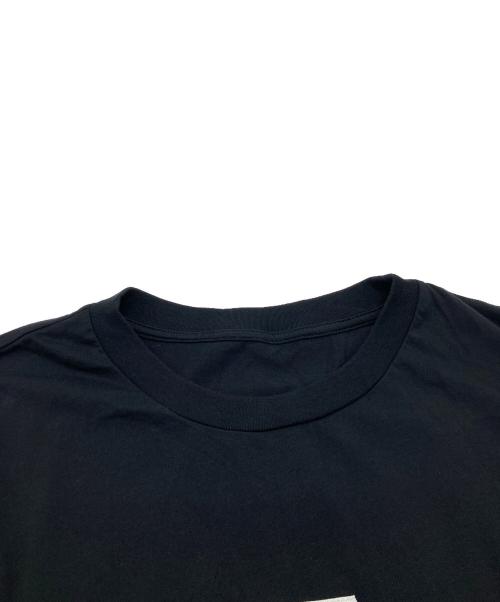 MM6 Maison Margiela（エムエムシックスメゾンマルジェラ）MM6 Maison Margiela (エムエムシックスメゾンマルジェラ) ナンバーロゴ クルーネックT S52GC0267 S24312 ブラック サイズ:Sの古着・服飾アイテム
