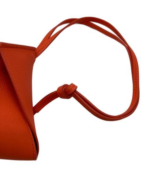 LOEWE（ロエベ）LOEWE (ロエベ) チャーム 102338 オレンジの古着・服飾アイテム