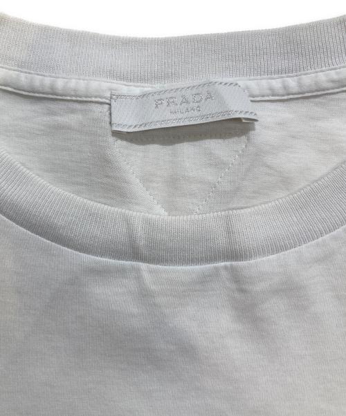 PRADA（プラダ）PRADA (プラダ) トライアングルロゴ クルーネックTシャツ UJM492 S181 ホワイト サイズ:XLの古着・服飾アイテム
