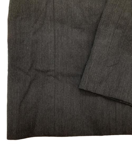 JOHN LAWRENCE SULLIVAN（ジョン ローレンス サリバン）JOHN LAWRENCE SULLIVAN (ジョン ローレンス サリバン) WOOL HOLLOWED OUT TROUSERS　2C017-0122-11 ダークグレー サイズ:Sの古着・服飾アイテム