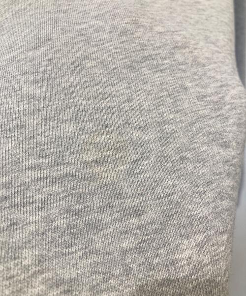 BURBERRY LONDON（バーバリーロンドン）BURBERRY LONDON (バーバリーロンドン) バンビワッペンスウェット 8032117 グレー サイズ:Mの古着・服飾アイテム