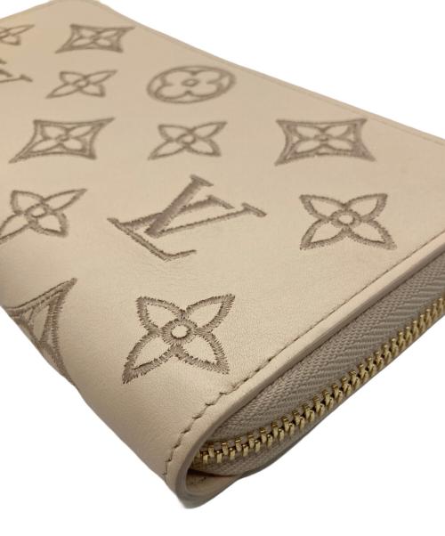 LOUIS VUITTON（ルイ ヴィトン）LOUIS VUITTON (ルイ ヴィトン) ジッピー・ウォレット LVブロデリー・アングレーズ / 長財布 M82471 ベージュの古着・服飾アイテム