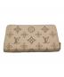 LOUIS VUITTON (ルイ ヴィトン) ジッピー・ウォレット LVブロデリー・アングレーズ / 長財布 M82471 ベージュ：70000円