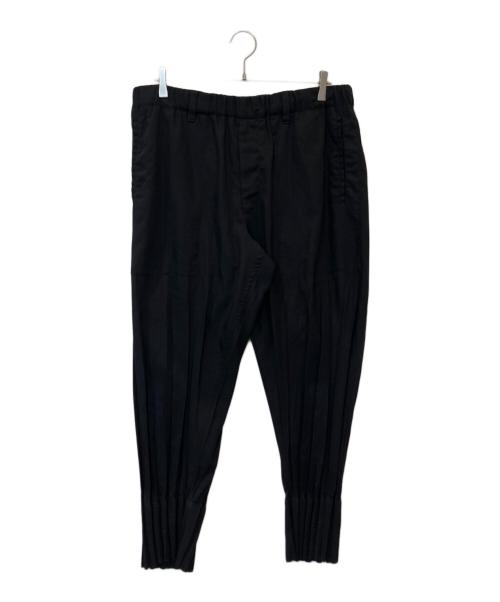ISSEY MIYAKE MEN（イッセイミヤケメン）ISSEY MIYAKE MEN (イッセイミヤケメン) 裾プリーツテーパードパンツ　ME81FF251 ブラック サイズ:5の古着・服飾アイテム
