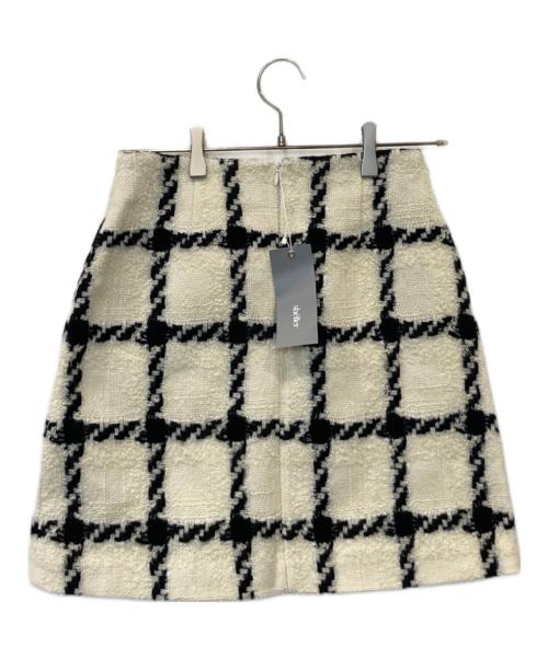 sheller（シェリエ）sheller (シェリエ) チェックツィードミニスカート 311093 ホワイト サイズ:M 未使用品の古着・服飾アイテム