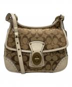 COACHコーチ）の古着「シグネチャーショルダーバッグ 10556」｜ベージュ