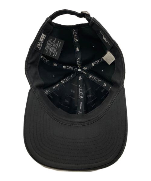 Saint Laurent Paris（サンローランパリ）Saint Laurent Paris (サンローランパリ) New Era (ニューエラ) YSLロゴキャップ 677333 ブラックの古着・服飾アイテム