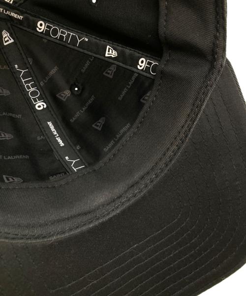 Saint Laurent Paris（サンローランパリ）Saint Laurent Paris (サンローランパリ) New Era (ニューエラ) YSLロゴキャップ 677333 ブラックの古着・服飾アイテム