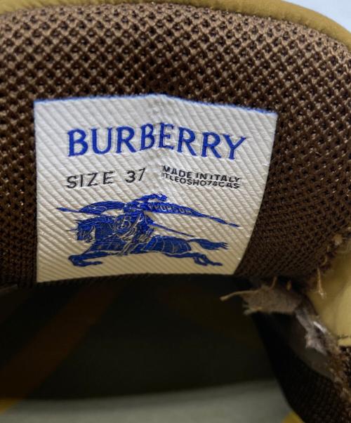 BURBERRY（バーバリー）BURBERRY (バーバリー) ヌバックスウェードヒールローファー 8074725 ベージュ サイズ:37の古着・服飾アイテム