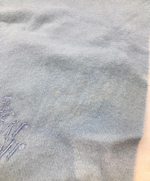 Vivienne Westwood（ヴィヴィアンウエストウッド）Vivienne Westwood (ヴィヴィアンウエストウッド) マフラー スカイブルーの古着・服飾アイテム