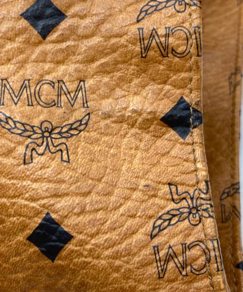 MCM（エムシーエム）MCM (エムシーエム) ヴィセントストートバッグ ブラウンの古着・服飾アイテム