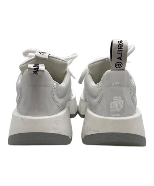 MM6 Maison Margiela（エムエムシックスメゾンマルジェラ）MM6 Maison Margiela (エムエムシックスメゾンマルジェラ) Puffer Lace Up Sneakers パッファー・レースアップ・スニーカー S66WS0004 ホワイト サイズ:38の古着・服飾アイテム