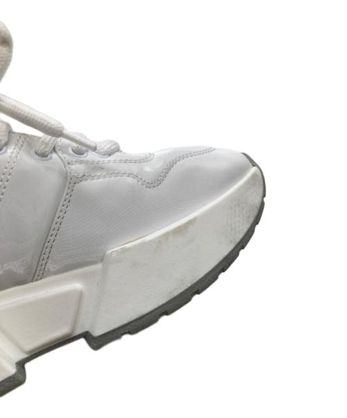 MM6 Maison Margiela（エムエムシックスメゾンマルジェラ）MM6 Maison Margiela (エムエムシックスメゾンマルジェラ) Puffer Lace Up Sneakers パッファー・レースアップ・スニーカー S66WS0004 ホワイト サイズ:38の古着・服飾アイテム