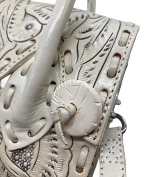 Carving Tribes（カービングトライブス）CARVING TRIBES (カービングトライブス) Maestra ホワイトの古着・服飾アイテム