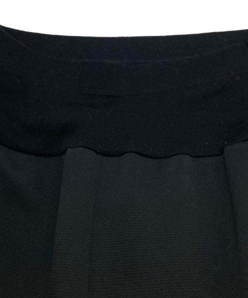 BEARDSLEY（ビアズリー）BEARDSLEY (ビアズリー) リップルダンボールウエストリブパンツ BEZ1052202A0004 ブラックの古着・服飾アイテム