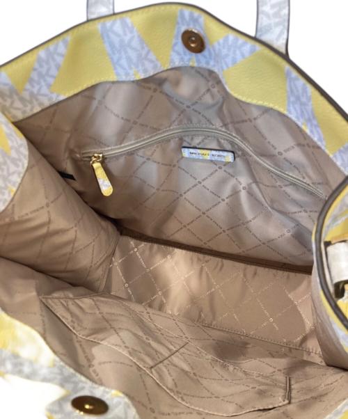 MICHAEL KORS（マイケルコース）MICHAEL KORS (マイケルコース) KENLY 2WAYトートバッグ 35F0GY9T3I ホワイト×イエローの古着・服飾アイテム