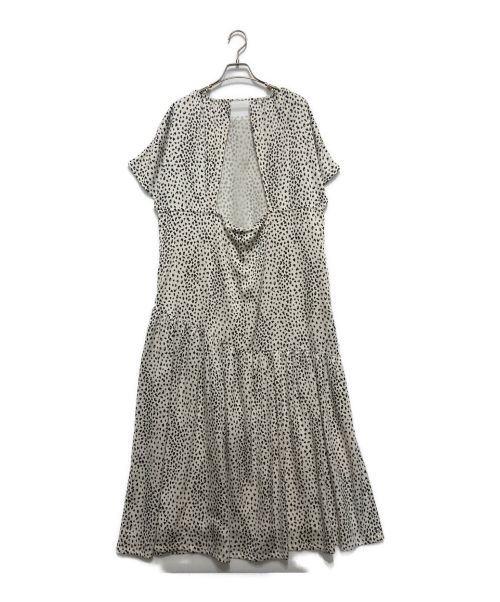 UN3D.（アンスリード）UN3D. (アンスリード) バックオープンワンピース アイボリー サイズ:SIZE38の古着・服飾アイテム