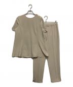 BLUE LABEL CRESTBRIDGEブルーレーベルクレストブリッジ）の古着「ジョーゼットジャージーセットアップ　55J18-171-03」｜ベージュ
