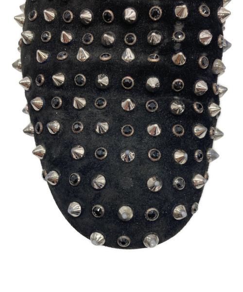 Christian Louboutin（クリスチャン・ルブタン）Christian Louboutin (クリスチャン・ルブタン) ROLLERBOY SPIKES RINGSTRASS FLAT VEAU ブラック サイズ:43　1/2の古着・服飾アイテム