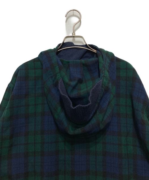 Engineered Garments（エンジニアドガーメンツ）Engineered Garments (エンジニアド ガーメンツ) Over Parka グリーン×ネイビー サイズ:Sの古着・服飾アイテム