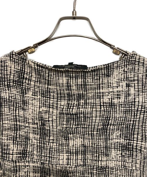 Max Mara WEEK END LINE（マックスマーラ ウイークエンドライン）Max Mara WEEK END LINE (マックスマーラ ウイークエンドライン) 総柄ブラウス ブラック×ベージュ サイズ:Sの古着・服飾アイテム