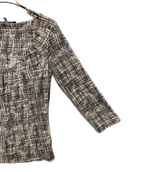 Max Mara WEEK END LINE（マックスマーラ ウイークエンドライン）Max Mara WEEK END LINE (マックスマーラ ウイークエンドライン) 総柄ブラウス ブラック×ベージュ サイズ:Sの古着・服飾アイテム