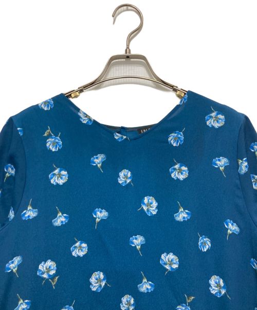 INDIVI（インディヴィ）INDIVI (インディヴィ) アシメ切り替えフラワーワンピース ブルー サイズ:不明の古着・服飾アイテム