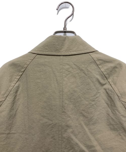 green label relaxing（グリーンレーベルリラクシング）green label relaxing (グリーンレーベルリラクシング) ナイロンオックスラグランスリーブステンカラーコート ベージュ サイズ:Ⅿの古着・服飾アイテム