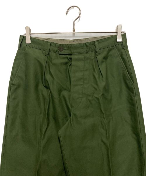 スウェーデン軍タックパンツ（スウェーデン軍タックパンツ）スウェーデン軍タックパンツ (スウェーデン軍タックパンツ) スウェーデン軍タックパンツ カーキ サイズ:SIZE C48の古着・服飾アイテム