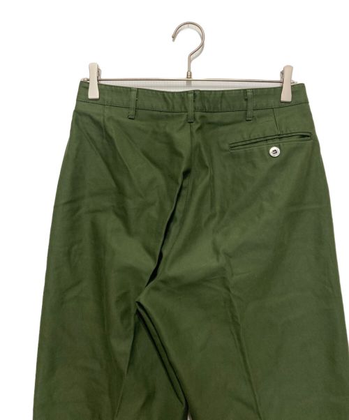 スウェーデン軍タックパンツ（スウェーデン軍タックパンツ）スウェーデン軍タックパンツ (スウェーデン軍タックパンツ) スウェーデン軍タックパンツ カーキ サイズ:SIZE C48の古着・服飾アイテム