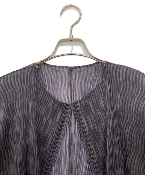 PLEATS PLEASE（プリーツプリーズ）PLEATS PLEASE (プリーツプリーズ) プリーツカーディガン グレー サイズ:SIZE3の古着・服飾アイテム