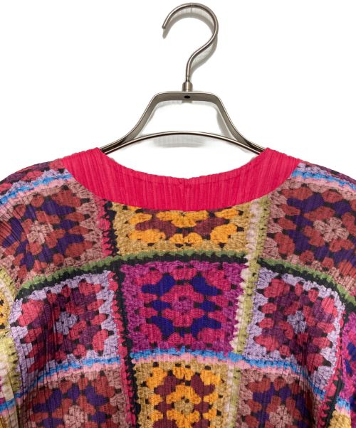 PLEATS PLEASE（プリーツプリーズ）PLEATS PLEASE (プリーツプリーズ) パッチワーク 前ボタン カーディガン マルチカラー サイズ:SIZE3の古着・服飾アイテム