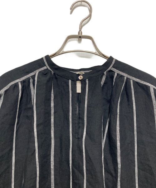 TSUHARU by samansa Mos2（ツハル バイ サマンサモスモス）TSUHARU by Samansa Mos2 (ツハル バイ サマンサモスモス) bulbul (バルバル) リネンブラウス ブラック サイズ:freeの古着・服飾アイテム