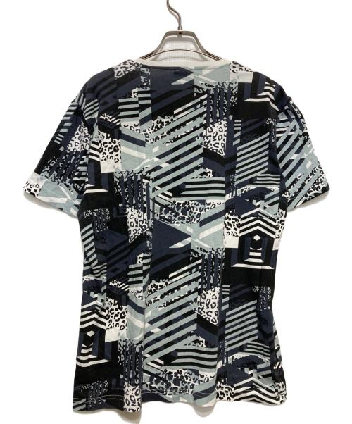 EMPORIO ARMANI（エンポリオアルマーニ）EMPORIO ARMANI (エンポリオアルマーニ) Tシャツ ブラック サイズ:SIZEMの古着・服飾アイテム