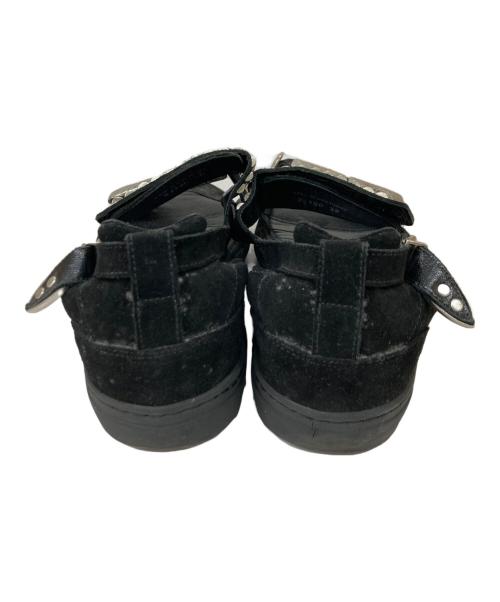 TOGA PULLA（トーガ プルラ）TOGA PULLA (トーガ プルラ) STUDIOUS (ステュディオス) ビジューフラットサンダル ブラック サイズ:25㎝の古着・服飾アイテム