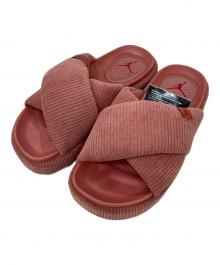 NIKE（ナイキ）の古着「Jordan Sophia フラットサンダル」｜ピンク