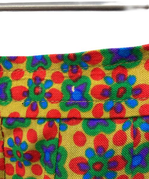 Yves Saint Laurent（イヴサンローラン）Yves Saint Laurent (イヴサンローラン) 総柄スカート マルチカラー サイズ:Mの古着・服飾アイテム