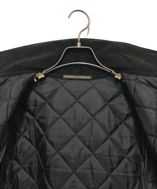 Traditional Weatherwear（トラディショナルウェザーウェア）Traditional Weatherwear (トラディショナルウェザーウェア) 千鳥格子キルティングジャケット グレー サイズ:SIZE36の古着・服飾アイテム