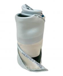 HERMES（エルメス）の古着「カレ90」｜ホワイト×ブルー