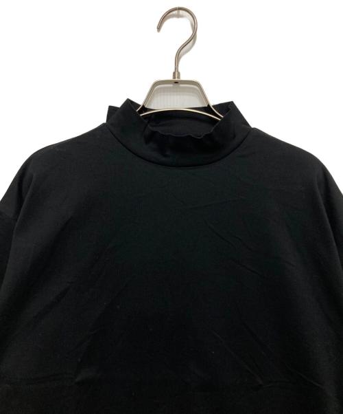 machatt（マチャット）machatt (マチャット) バックオープンハイネック Tシャツ ブラック サイズ:FREEの古着・服飾アイテム