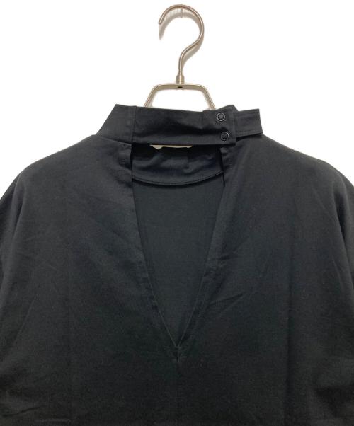 machatt（マチャット）machatt (マチャット) バックオープンハイネック Tシャツ ブラック サイズ:FREEの古着・服飾アイテム