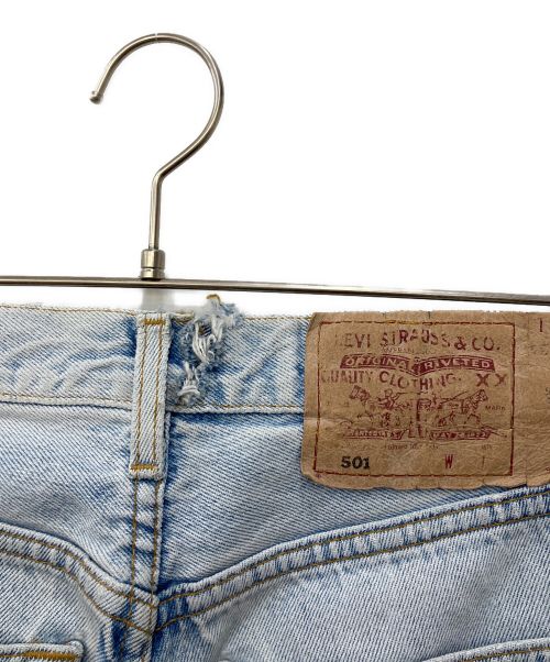 LEVI'S（リーバイス）LEVI'S (リーバイス) 90’s 501デニムパンツ インディゴ サイズ:SIZE 78.5cm (W31)の古着・服飾アイテム