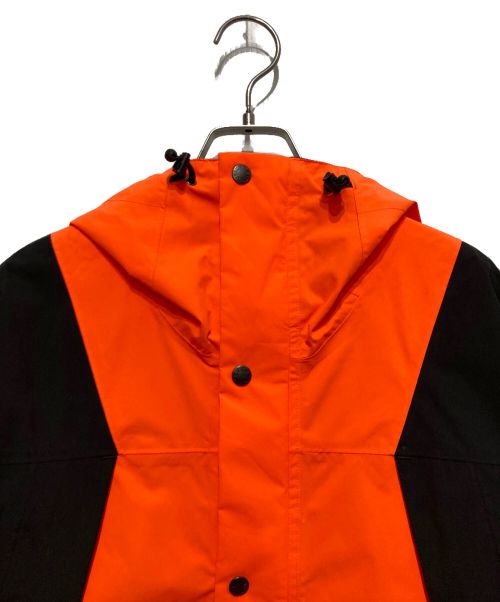 THE NORTH FACE（ザ ノース フェイス）THE NORTH FACE (ザ ノース フェイス) SUPREME (シュプリーム) MOUNTAIN LIGHT JACKET オレンジ×ブラック サイズ:Sの古着・服飾アイテム