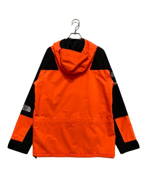 THE NORTH FACE（ザ ノース フェイス）THE NORTH FACE (ザ ノース フェイス) SUPREME (シュプリーム) MOUNTAIN LIGHT JACKET オレンジ×ブラック サイズ:Sの古着・服飾アイテム