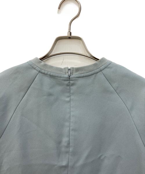 icB（アイシービー）icB (アイシービー) FluidBackSatin Tブラウス グリーン サイズ:SIZE 0の古着・服飾アイテム