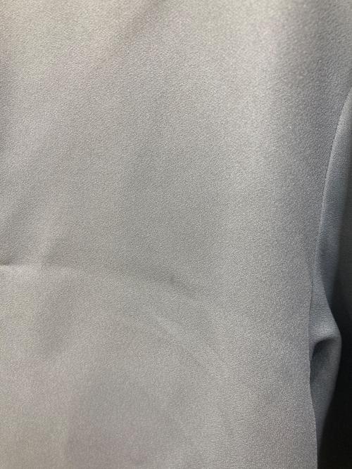 icB（アイシービー）icB (アイシービー) FluidBackSatin Tブラウス グリーン サイズ:SIZE 0の古着・服飾アイテム