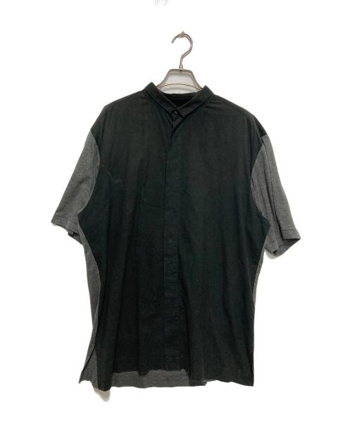 ISSEY MIYAKE MEN（イッセイミヤケメン）ISSEY MIYAKE MEN (イッセイミヤケメン) 半袖シャツ ブラック×グレー サイズ:3の古着・服飾アイテム
